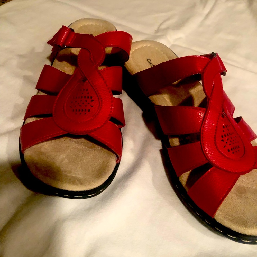 Very comfortable red sandals